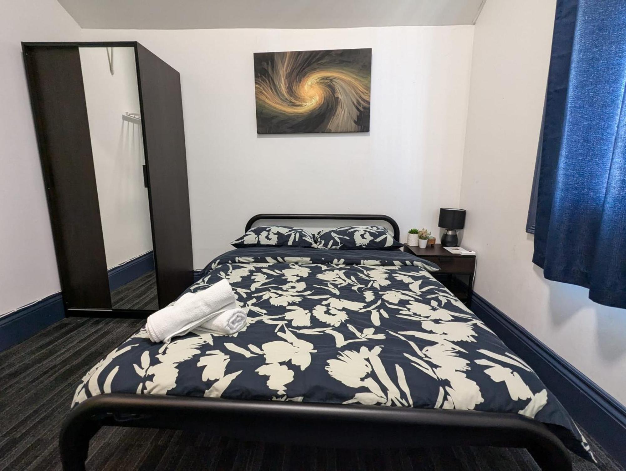 Queen Victoria Hostel — Photos 2